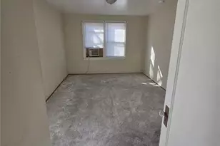 213 Henquin Dr, Ferguson, MO 63135 - Photo 7