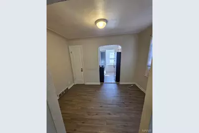 213 Henquin Drive, Ferguson, MO 63135 - Photo 9