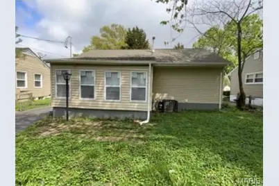 10539 Renfrew Drive, Riverview, MO 63137 - Photo 11