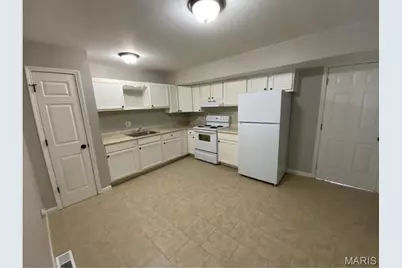 10539 Renfrew Drive, Riverview, MO 63137 - Photo 3