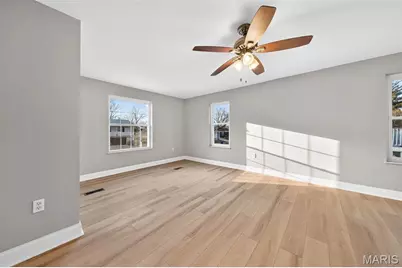 264 Braeshire Drive, Ballwin, MO 63021 - Photo 15