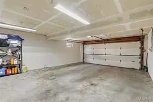 1030 Camelot Gardens Dr Dr, Saint Louis, MO 63125 - Photo 21