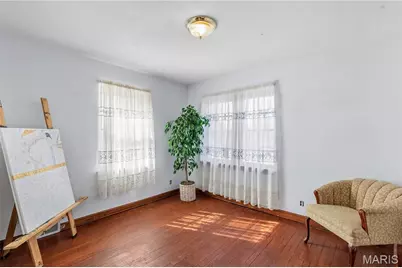 820 N Elizabeth Avenue, Saint Louis, MO 63135 - Photo 11