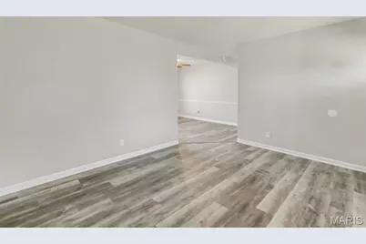 1115 Verlene Drive, Florissant, MO 63031 - Photo 3