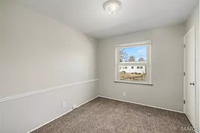 1385 Spring Valley Drive, Florissant, MO 63033 - Photo 7