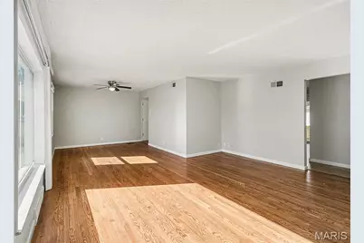 1385 Spring Valley Drive, Florissant, MO 63033 - Photo 3