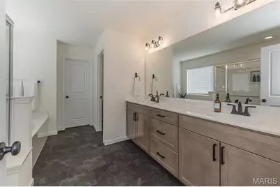310 Osprey Court, Lake Saint Louis, MO 63367 - Photo 33