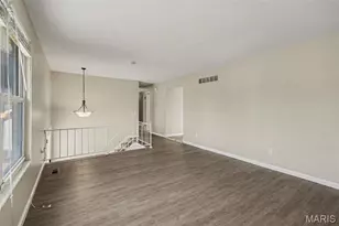 4030 Tera Bera Dr, Florissant, MO 63034 - Photo 5