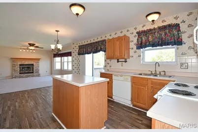 55 Green Pines Circle, Saint Peters, MO 63376 - Photo 11