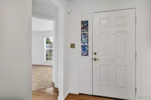 176 Carytown Ln, Florissant, MO 63034 - Photo 5