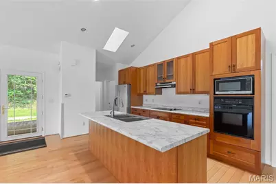 19037 Foxrun Hollow Lane, Wildwood, MO 63069 - Photo 15