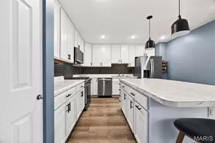 121 Tiber Way, Saint Charles, MO 63301 - Photo 5