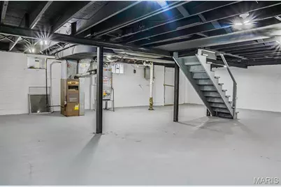 3304 S Gordon Court, Breckenridge Hills, MO 63114 - Photo 21