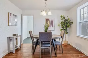 3304 S Gordon Ct, Breckenridge Hills, MO 63114 - Photo 5