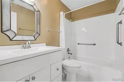 334 Ladue Oaks Drive, Saint Louis, MO 63141 - Photo 17