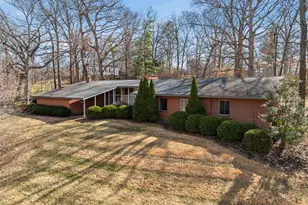 28 Black Oak Dr, Sunset Hills, MO 63127 - Photo 1