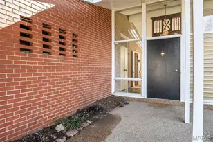 28 Black Oak Dr, Sunset Hills, MO 63127 - Photo 3