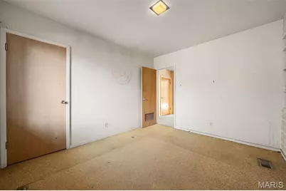 28 Black Oak Drive, Sunset Hills, MO 63127 - Photo 19