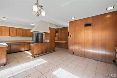 28 Black Oak Drive, Sunset Hills, MO 63127 - Photo 11