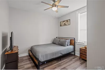 4931 Mardel Avenue, Saint Louis, MO 63109 - Photo 7