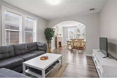 4931 Mardel Avenue, Saint Louis, MO 63109 - Photo 13