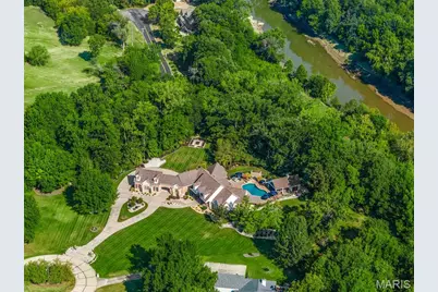 261 Bless US Drive E, Wentzville, MO 63385 - Photo 3