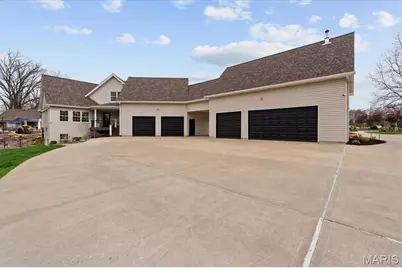 261 Bless US Drive E, Wentzville, MO 63385 - Photo 71