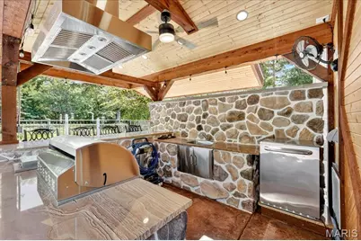 261 Bless US Drive E, Wentzville, MO 63385 - Photo 67