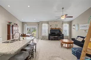 534 Wilmer Hollow Ln, Wentzville, MO 63385 - Photo 7