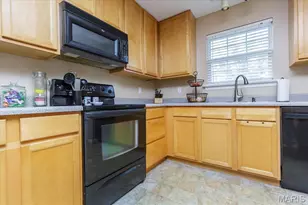 406 S Church St, Saint Peters, MO 63376 - Photo 13