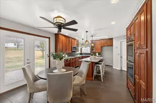 2655 Storm Lake Dr, Oakville, MO 63129 - Photo 7