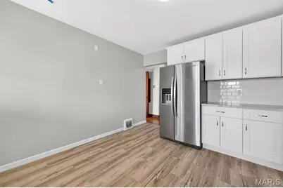 6318 Bradley Avenue, Saint Louis, MO 63139 - Photo 19