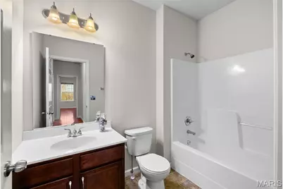 1560 Willowbrooke Manors Court, Saint Louis, MO 63146 - Photo 35