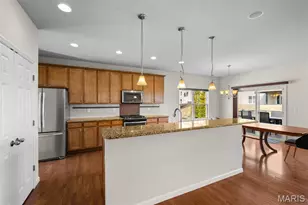 1560 Willowbrooke Manors Ct, Saint Louis, MO 63146 - Photo 17