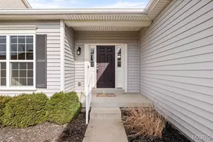 1560 Willowbrooke Manors Ct, Saint Louis, MO 63146 - Photo 5