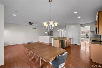 1560 Willowbrooke Manors Court, Saint Louis, MO 63146 - Photo 15