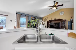 231 England Dr, O'Fallon, MO 63366 - Photo 11