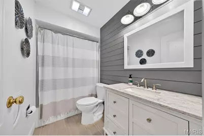 3341 W Adams Street, Saint Charles, MO 63301 - Photo 25