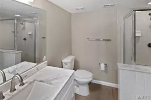 315 Shirley Ridge Dr, Saint Charles, MO 63304 - Photo 13