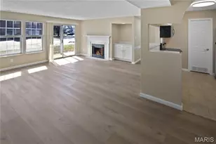315 Shirley Ridge Dr, Saint Charles, MO 63304 - Photo 9
