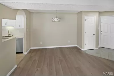 315 Shirley Ridge Drive, Saint Charles, MO 63304 - Photo 7