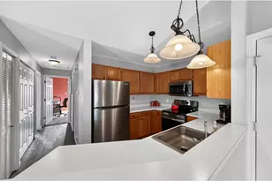 1327 Holgate Dr, Ballwin, MO 63021 - Photo 17