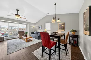 1327 Holgate Dr, Ballwin, MO 63021 - Photo 15