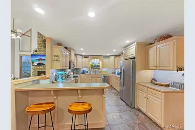 1835 Magnolia Drive, Lebanon, MO 65536 - Photo 13