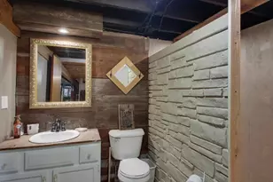 1309 Martha St, Palmyra, MO 63461 - Photo 23
