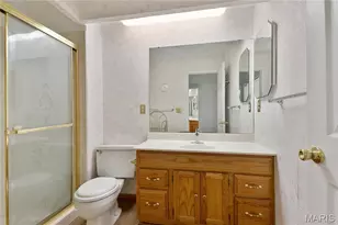 15575 Clover Ridge Dr, Chesterfield, MO 63017 - Photo 29