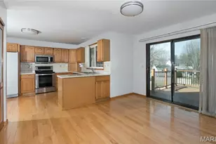 15575 Clover Ridge Dr, Chesterfield, MO 63017 - Photo 17