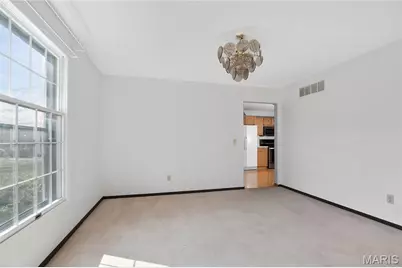 15575 Clover Ridge Drive, Chesterfield, MO 63017 - Photo 23