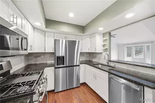 4501 Eli Dr, Saint Louis, MO 63128 - Photo 9