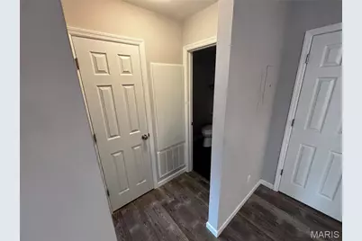 1606 Willow Wren Court #305, Florissant, MO 63033 - Photo 7